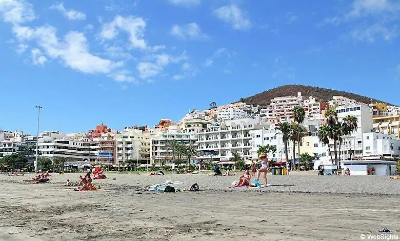 דירה ארונה Ventura Next To The Beach